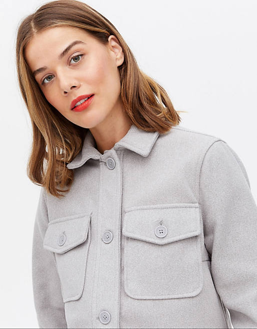 Women Shirts & Blouses/New Look Maternity shacket in light grey 