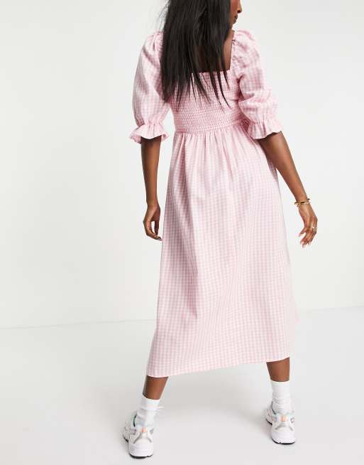 New Look Maternity - Vestito midi arricciato con maniche a tre quarti testurizzato rosa a quadretti, 2 di 4