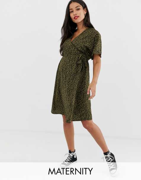 New Look Maternity wrap dress in spot print