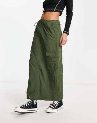 New Look - Maxi-Cargo-Rock in Khaki-Grün