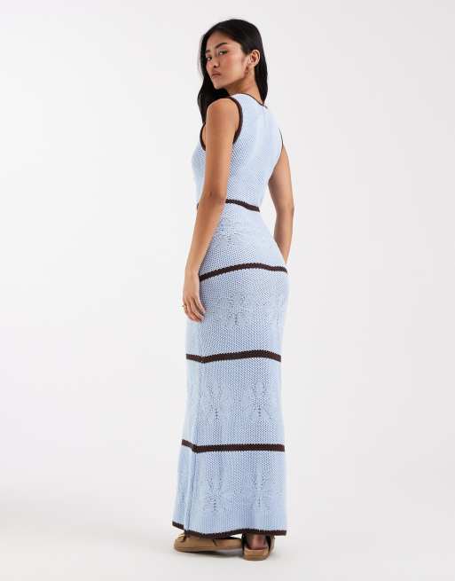 New Look - Maxi-jurk met gestikte bloemen in blauw, 4 van 4