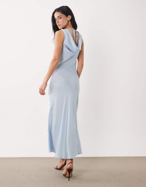 New Look – Mellanblå midiklänning med draperad ringning i satin, 2 av 4