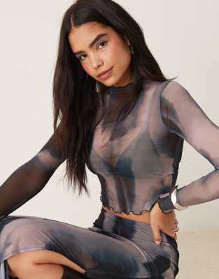 New Look mesh long sleeve top in blue pattern - view 1