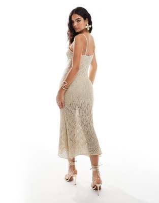 New Look metallic knitted midi dress in gold | ASOS