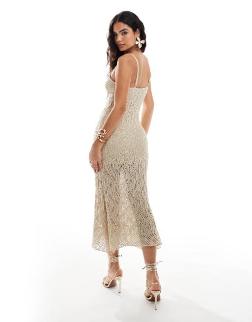 New Look metallic knitted midi dress in gold | ASOS