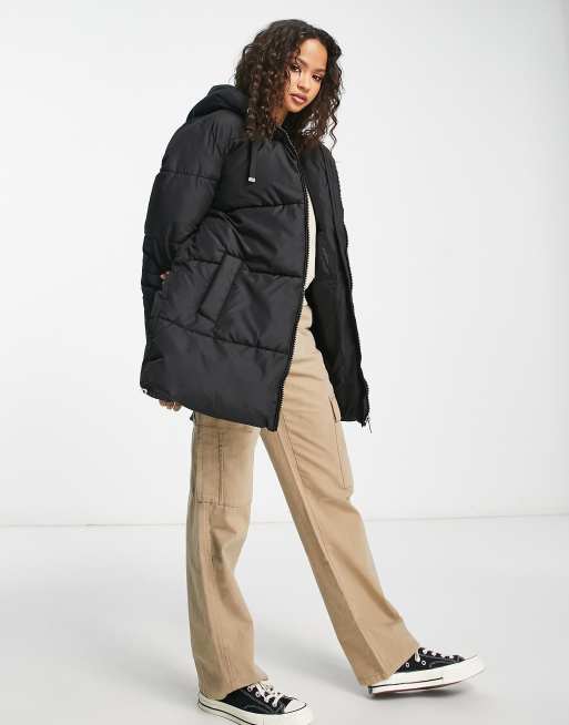 New look maxi hooded online puffer coat in black