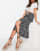 Thumbnail 1 van 4