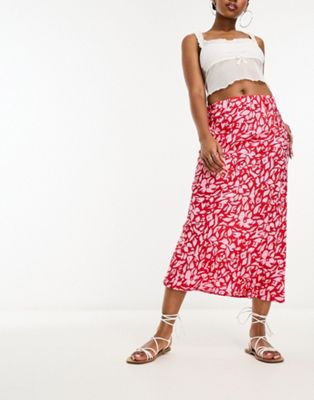 New Look midi skirt in red floral pattern