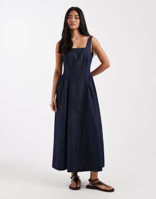 New Look - Midikleid aus Denim in Indigoblau mit eckigem Ausschnitt-Marineblau