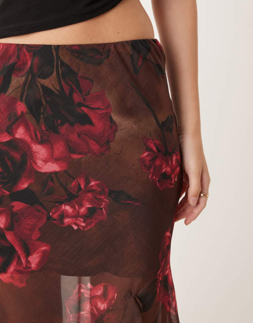 New Look – Midirock aus Chiffon in Braun mit Rüschen und Rosenmuster, 4 von 5