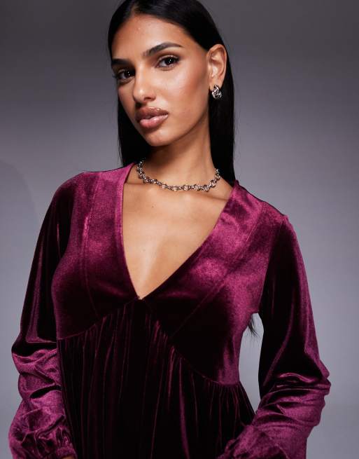 New Look – Mini-Hängerkleid aus Samt in Burgunderrot, 3 von 4