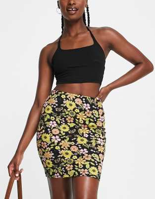 New Look Mini Skirt In Black Floral