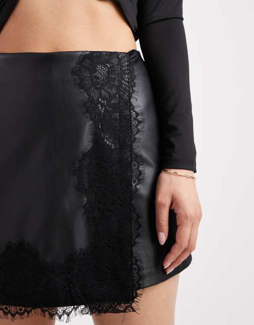 New Look - Mini-skort van imitatieleer met overslag in zwart, 5 van 5