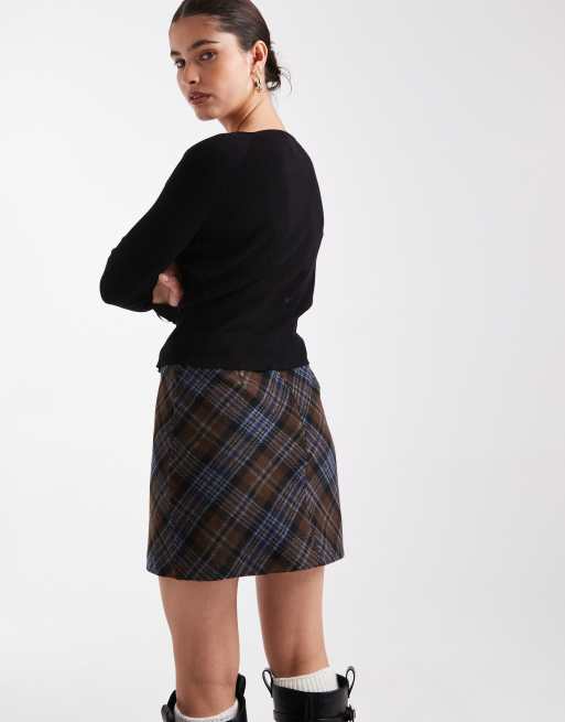 New Look - Minigonna marrone spazzolata a quadri con cintura, 5 di 5