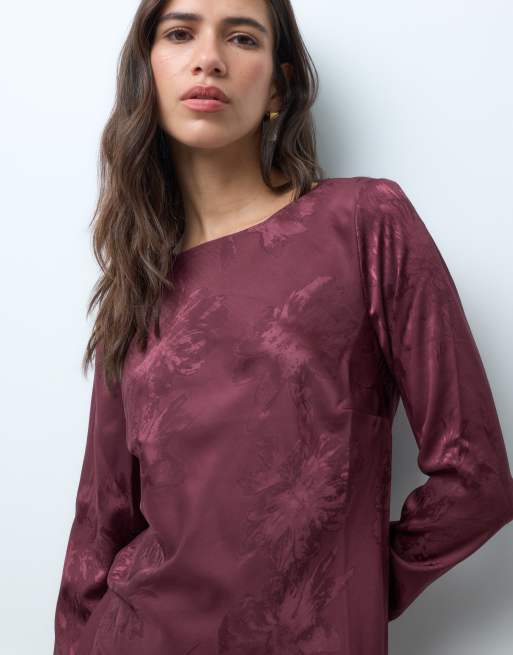 New Look minivestito jacquard con maniche lunghe svasate e profili in pizzo, bordeaux, 3 di 4