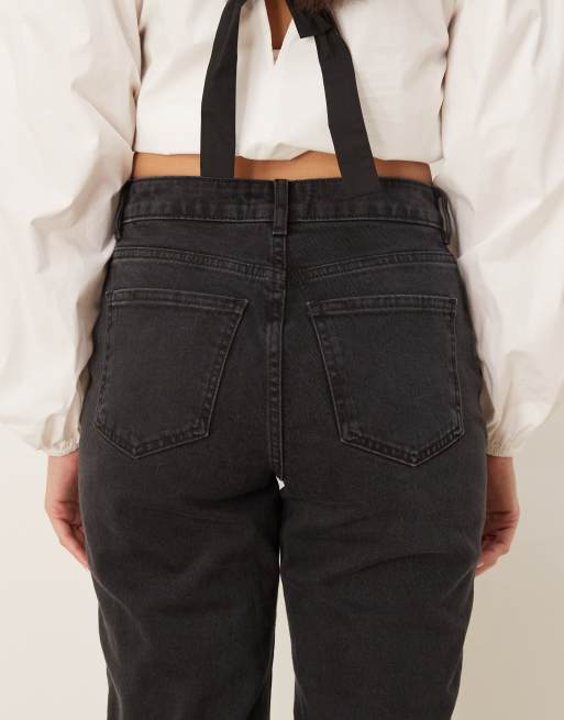 New Look mom jeans in black, 4 of 5
