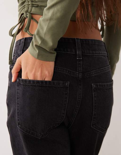 New Look mom jeans in black, 4 of 5