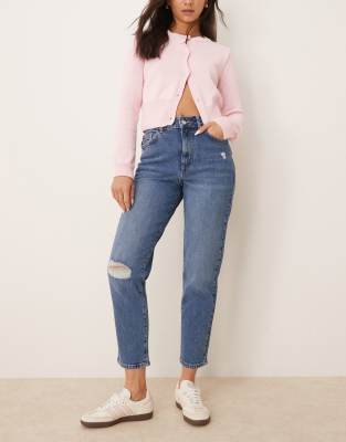 New Look - Mom-Jeans in dunkelblauer Waschung mit Zierrissen