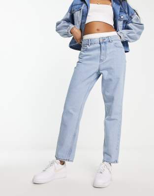 New Look - Mom-Jeans in hellblauer Waschung