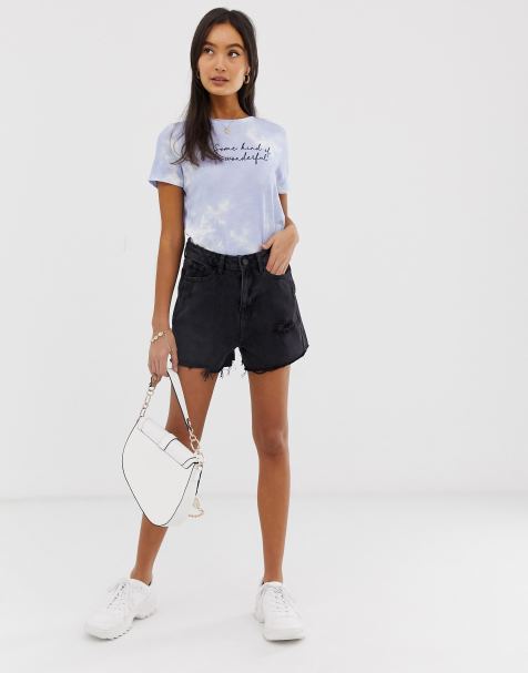 New Look mom shorts in black