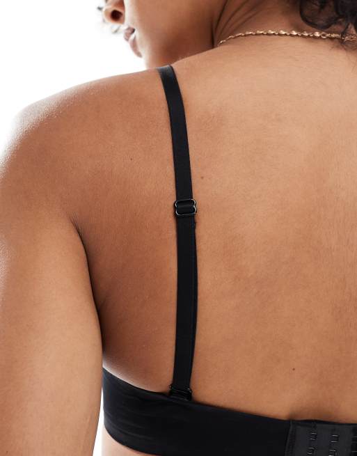 New Look moulded triangle bra in black, 4 of 4