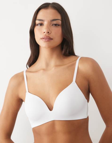 New Look moulded triangle bra in white - view 1