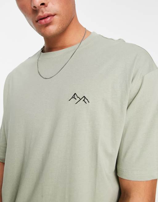 New Look mountain embroidery T-shirt in sage