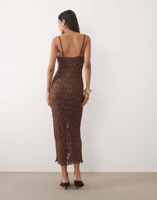 New Look - Mørkebrun maxikjole med stropper og blonder, 3 af 4