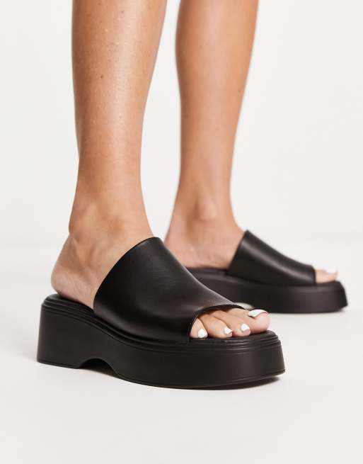 New Look - Muiltjes met dikke zool in jaren 90-stijl in zwart
