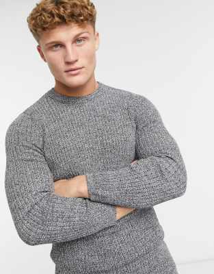 tight fitted jumpers