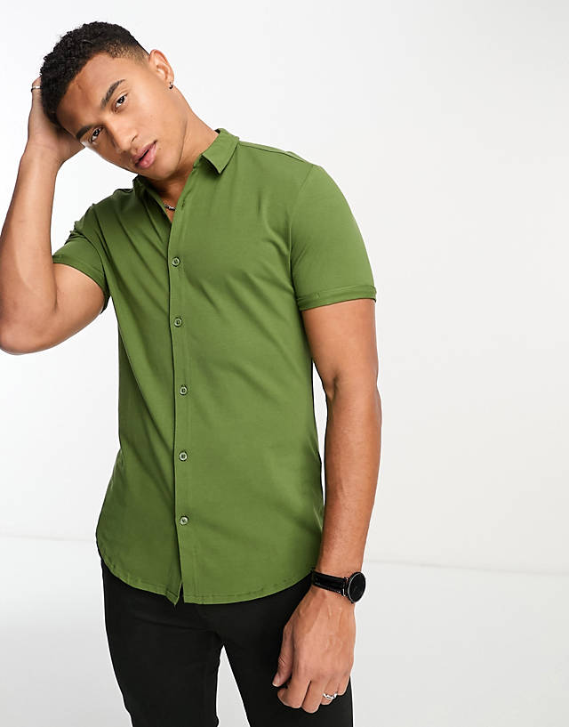 New Look - muscle fit jersey shirt in khaki