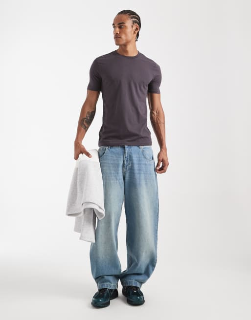 New Look - Muscle fit T-shirt in donkergrijs, 2 van 5