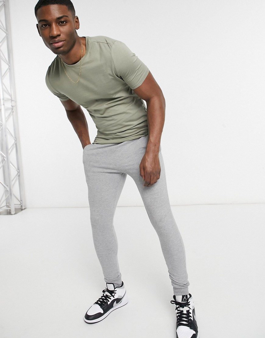 New Look muscle fit t-shirt in light khaki-Green