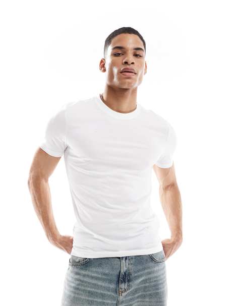 New Look - Muscle-fit T-shirt in wit - view 1