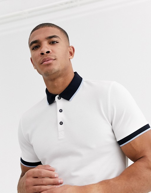 New Look muscle fit tipped polo in white