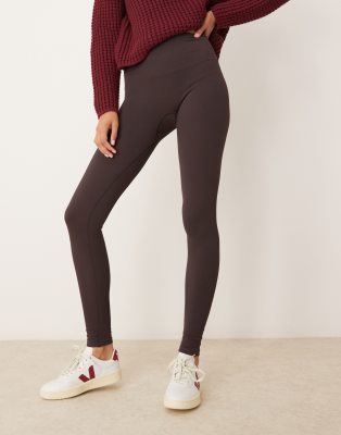 New Look - Nahtlose, gerippte Leggings in Schokobraun-Brown