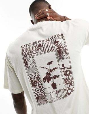 New Look natures formations back print t-shirt in off white