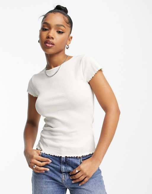 New Look – Naturvit t-shirt med rullfåll
