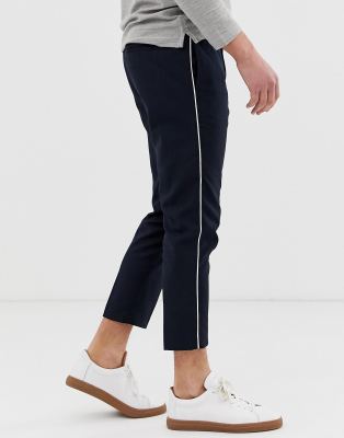 New Look - Nette slim-fit broek met bies aan de zijkant in marineblauw |  ASOS