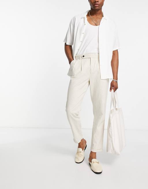 New Look - Nette toelopende broek van linnen met plooien in crème
