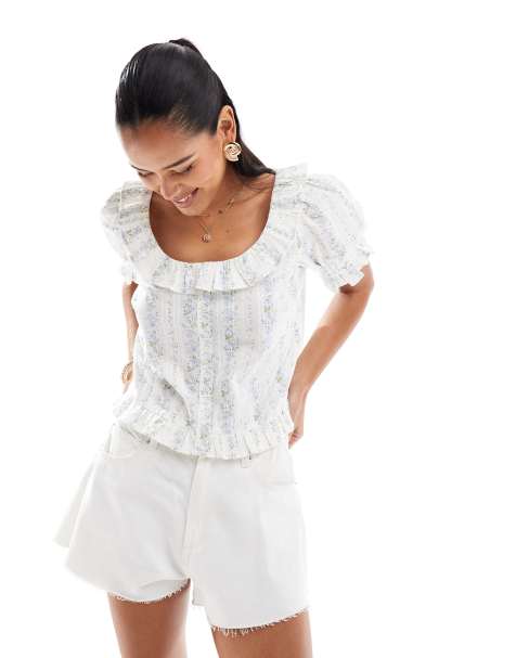 New Look – Niebieska bluzka w paski i kwiatki zapinana na guziki - view 1