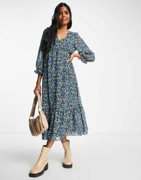 New Look 3/4 sleeve midi dress in blue ditsy floral 