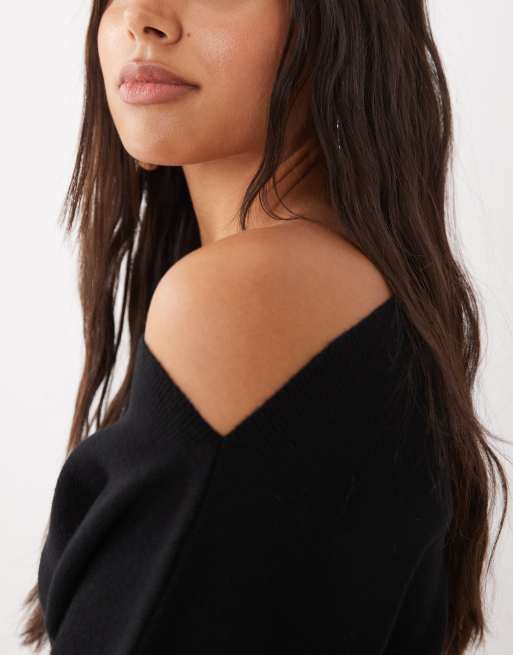 New Look off shoulder lace trim jumper in black, 3 of 4