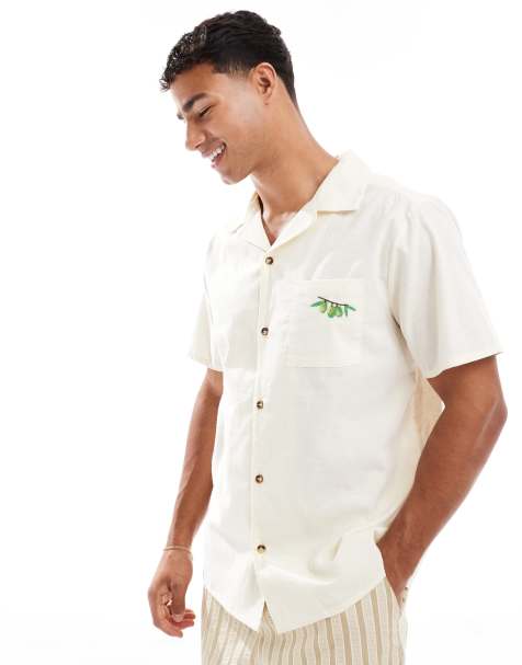 New Look olive embroidered linen-look revere shirt in off white - view 1