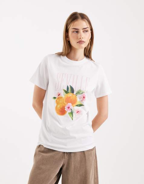 New Look orange printed girlfriend tee in white