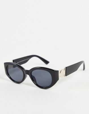 New Look oval sunglasses with metal detail in black - ASOS Price Checker