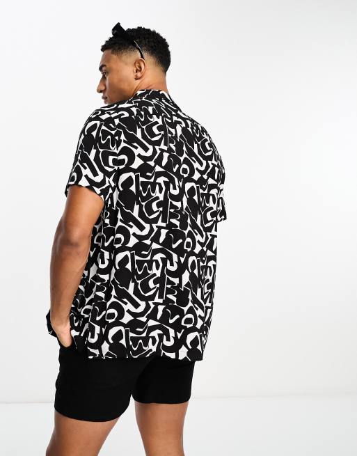 New Look - Overhemd met abstracte print en reverskraag in zwart, 3 van 4