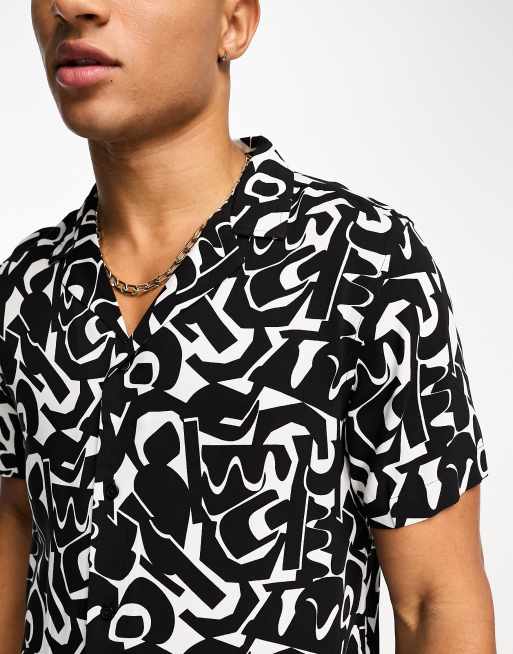 New Look - Overhemd met abstracte print en reverskraag in zwart, 4 van 4