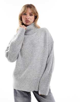 New Look - Oversize-Pullover in Grau mit Stehkragen