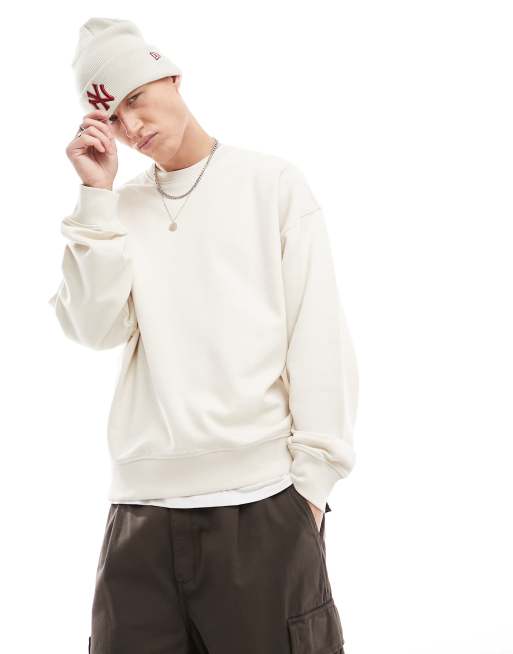 New Look – Oversize-Sweatshirt in gebrochenem Weiß